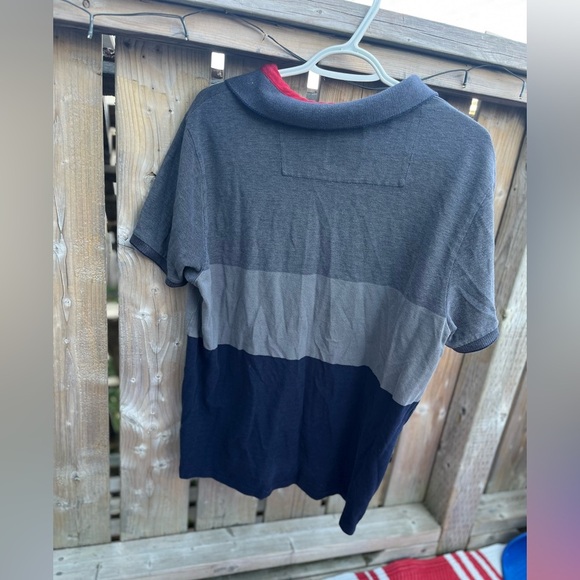 Men’s colour block Guess Polo shirt size XL - Picture 6 of 6